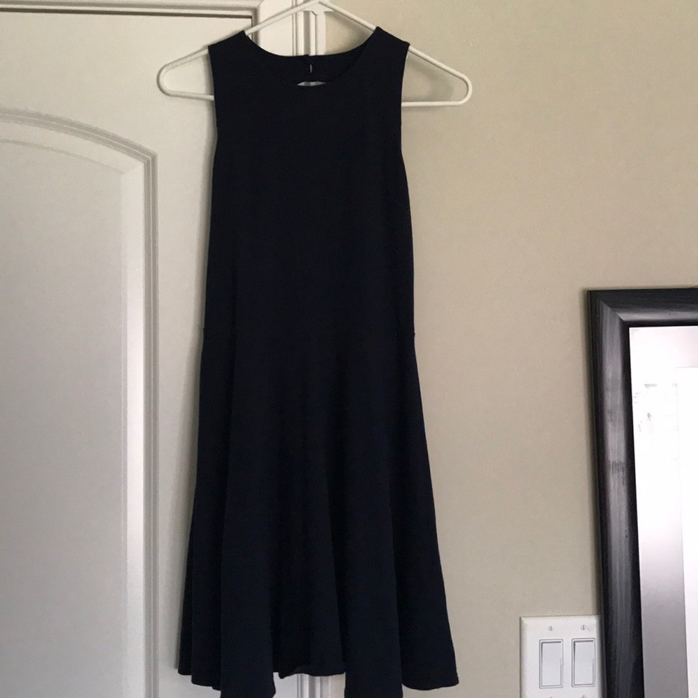 Open back Navy blue hollister dress